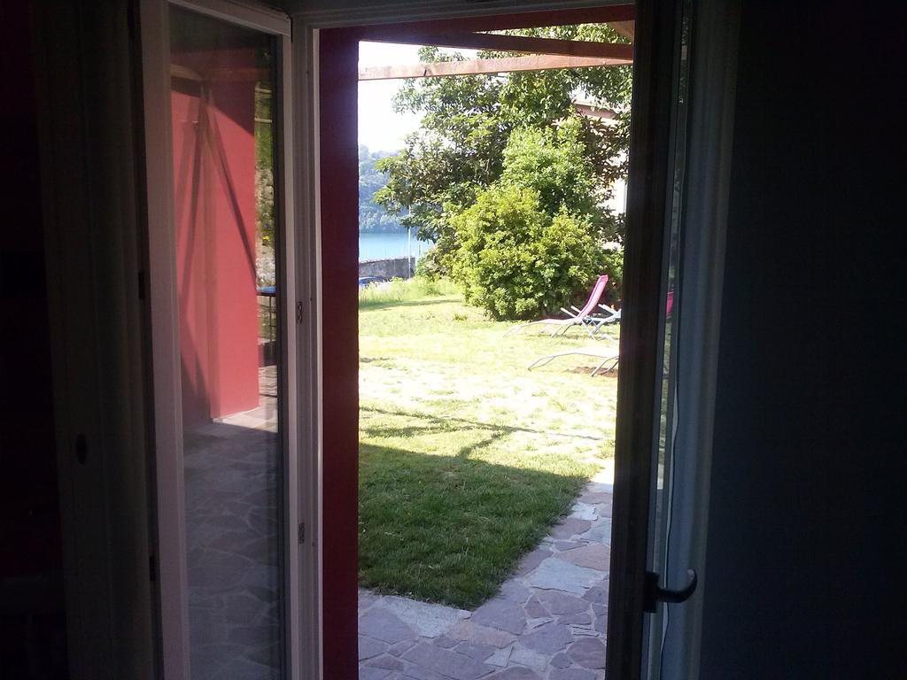 Ostello Casa Rossa ลาเวโน มอมเบลโล ห้อง รูปภาพ
