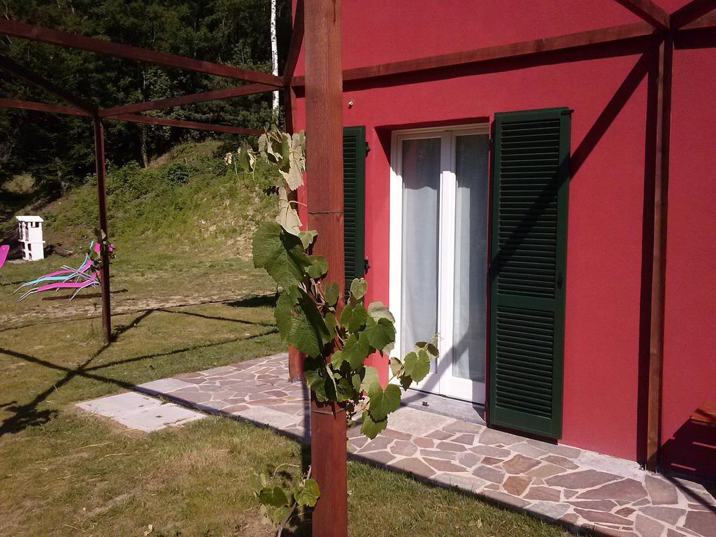 Ostello Casa Rossa ลาเวโน มอมเบลโล ห้อง รูปภาพ